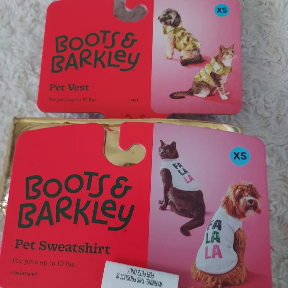 Boots & Barkley XS Gold Puffer Jacket White Sweatshirt & Chew Mees Toy Bundle